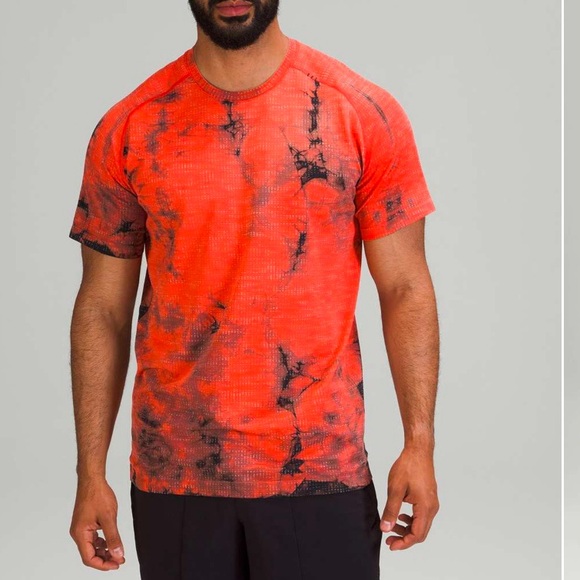 lululemon athletica Other - Lululemon Men's Red and Black Tie-Dye T-Shirt